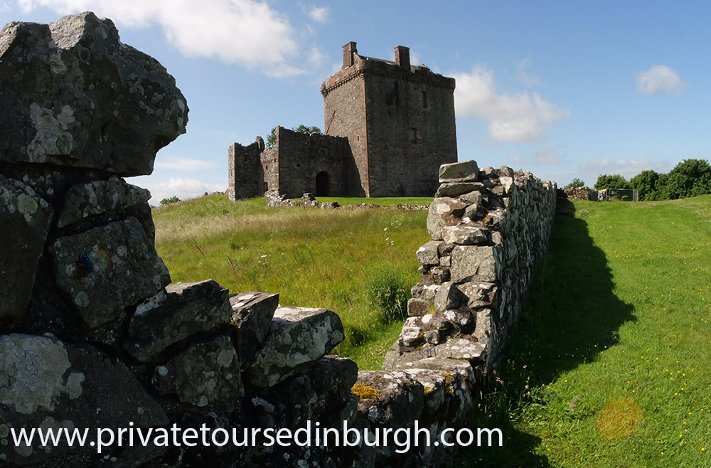 balvaird castle leathers 4853 outlander